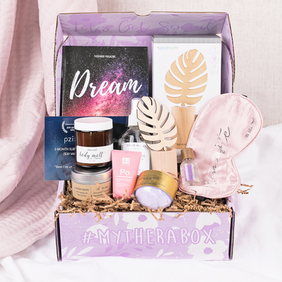 AUGUST 2019 - "Dream" Box