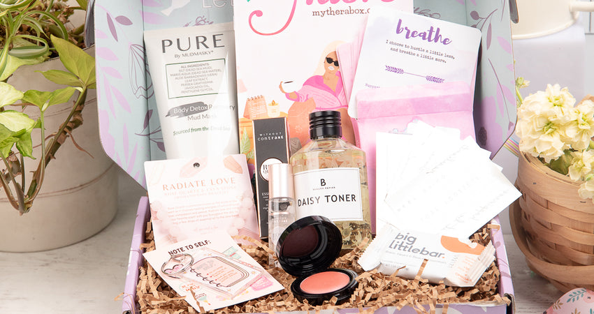 FULL REVEAL OF ADORE BOX