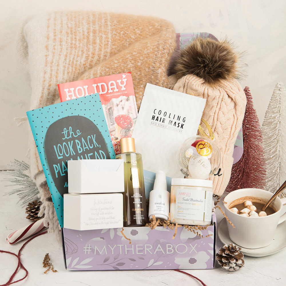 Full Reveal of the Winter Holiday Box